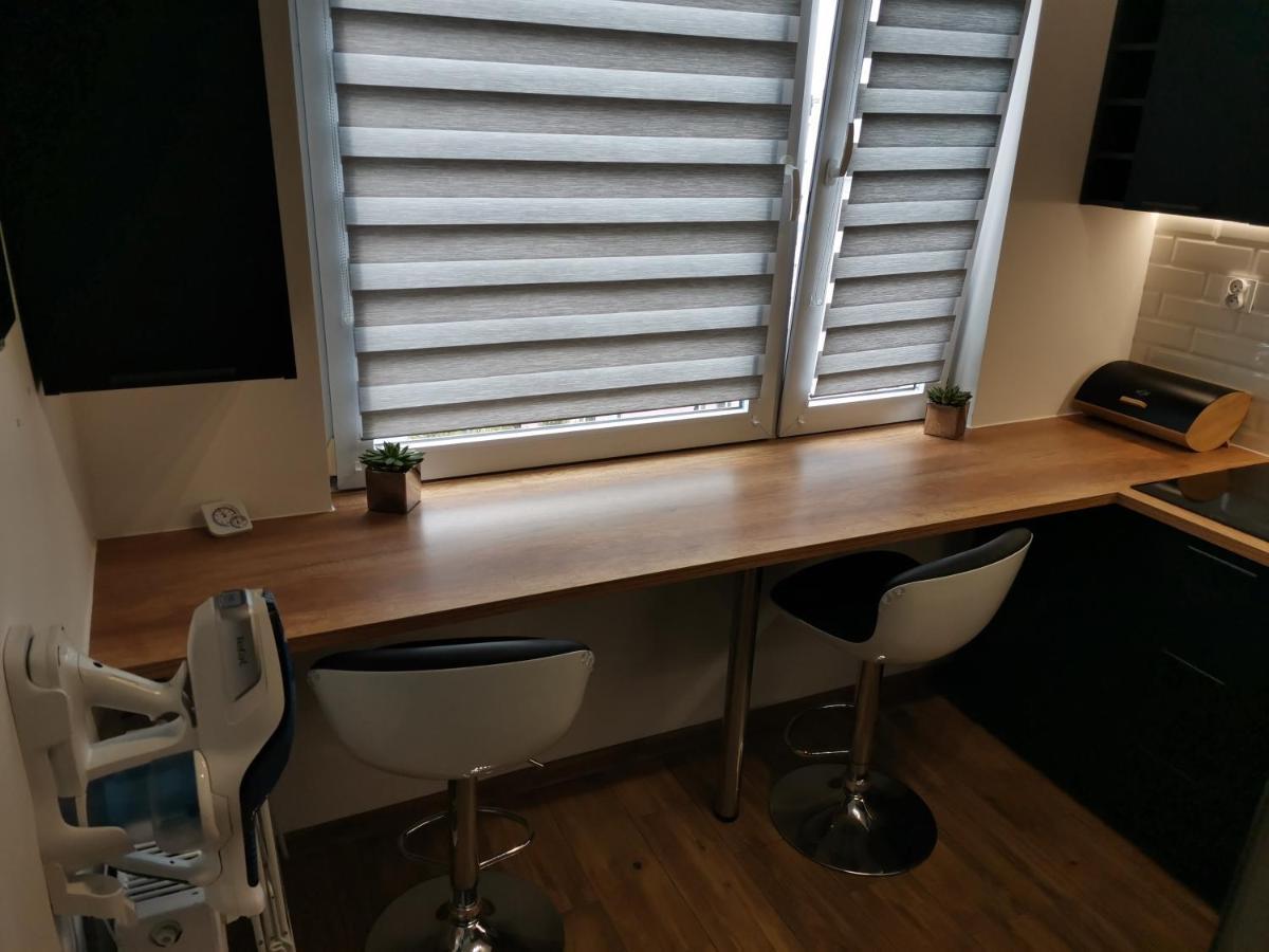 Przytulny Apartament W Wiezowcu - Centrum Miasta Podwislocze 38 Rzeszów Eksteriør bilde