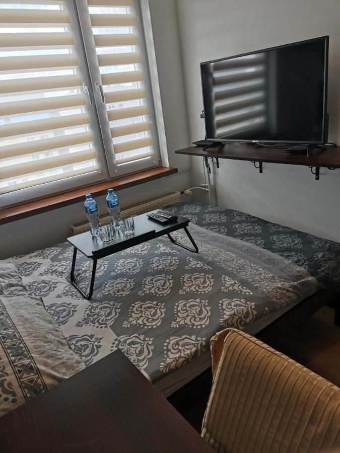 Przytulny Apartament W Wiezowcu - Centrum Miasta Podwislocze 38 Rzeszów Eksteriør bilde